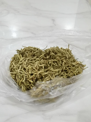 微波干燥機干燥的金銀花